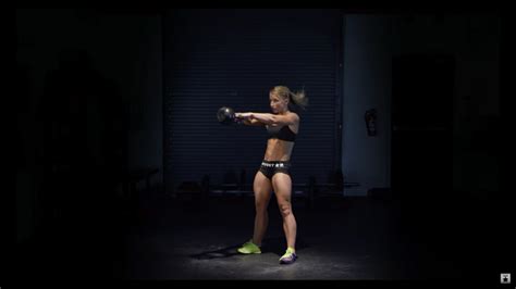 Kettlebell Babe Zornhau