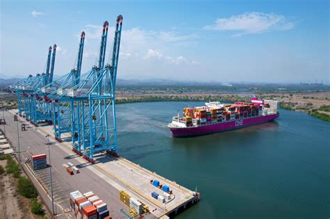 Puerto De LÁzaro CÁrdenas RecibiÓ Al Buque One Parana