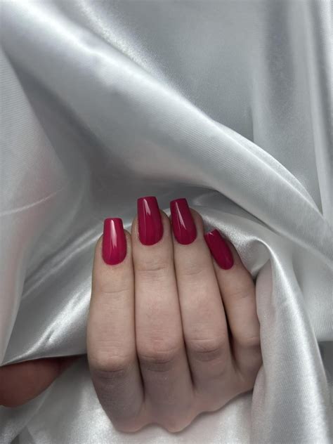 Modny Manicure Na Zim Paznokcie W Jednym Kolorze Bez Zdobie