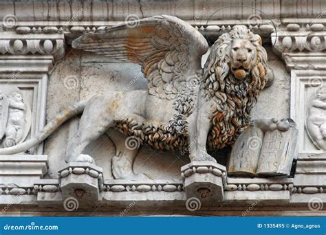 Lion Statue Of Venice Royalty Free Stock Photo - Image: 1335495