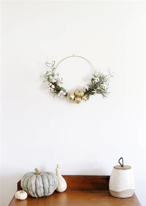 DIY Fall Wreath - The Merrythought