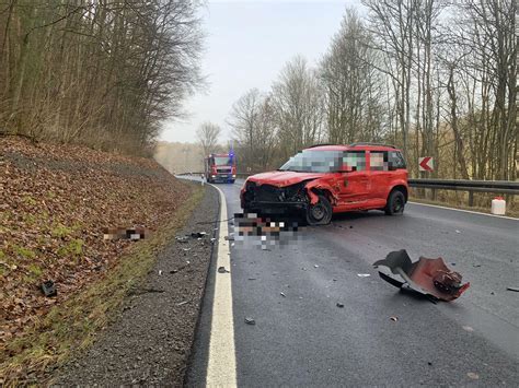 19 Jähriger stirbt nach Verkehrsunfall im Kreis Main Spessart Polizei