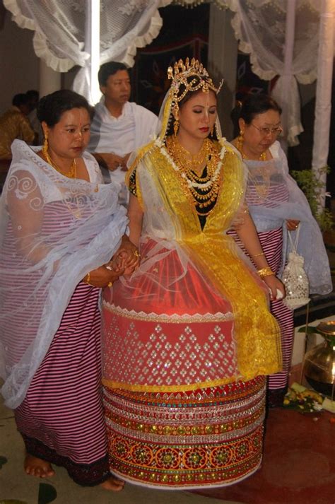Madhumitas Blog Room Traditional Dress Of 7 North East Sisters