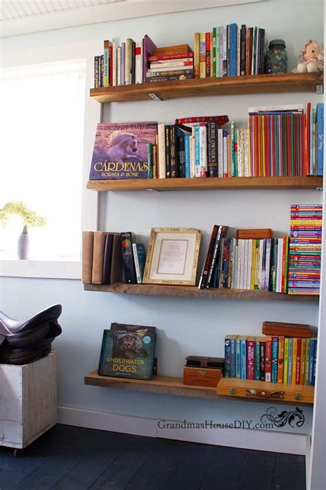 Easy Diy Barnwood Bookshelves