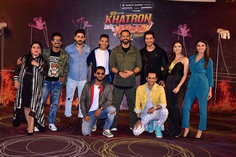 Khatron Ke Khiladi 9 Rohit Shetty With Contestants Inaugurates The New