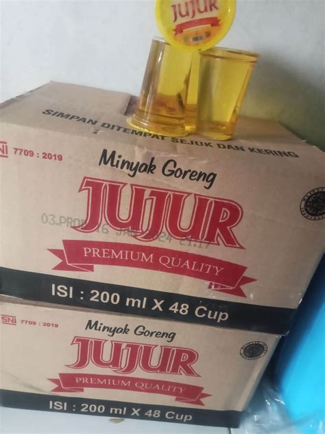 Minyak Goreng Gelas 1 DUS Isi 48 Pcs Merek JUJUR 200ml X 48 Cup Minyak