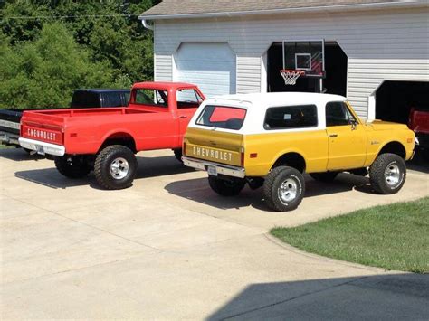 1972 Chevrolet K5 Blazer And K20 Lifted Trucks Chevy Trucks K5 Blazer