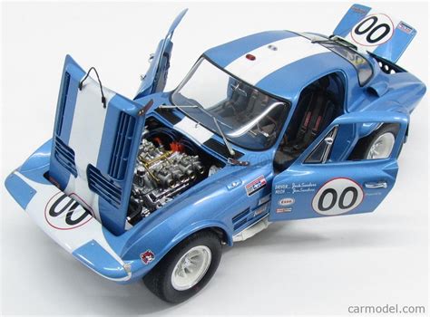 EXOTO EXORLG18028 Scala 1/18 | CHEVROLET CORVETTE GRAND SPORT COUPE ...