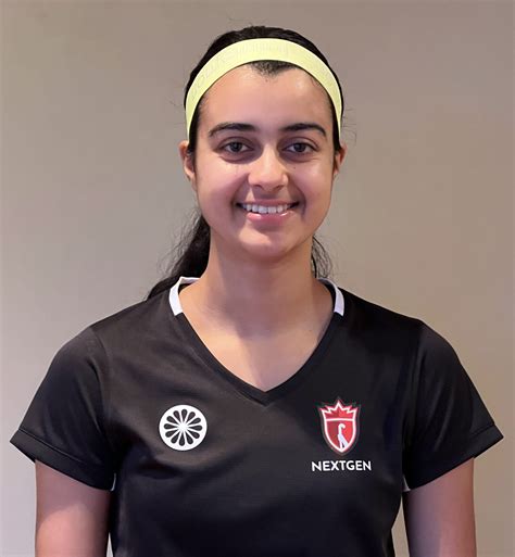 Rayna Dhaliwal Field Hockey Canada