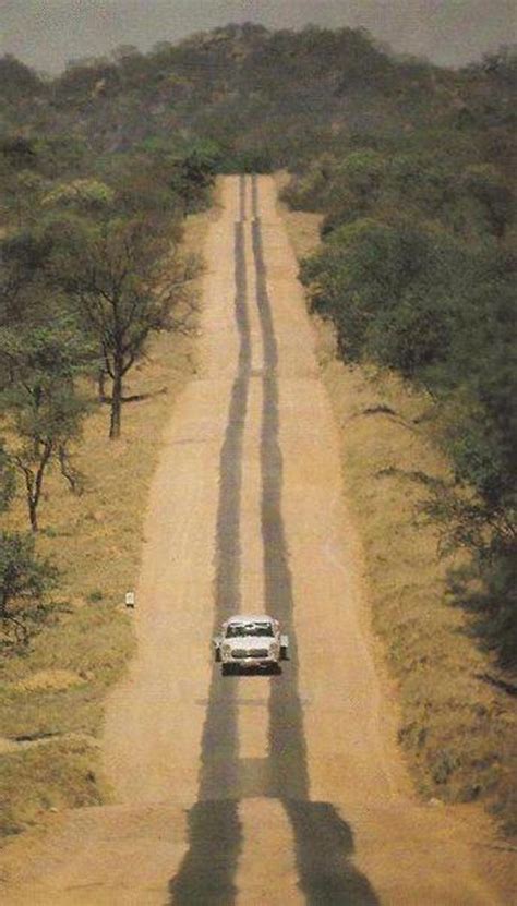 Tour Groups In Harare Zimbabwe Africa Scenery Southern Africa