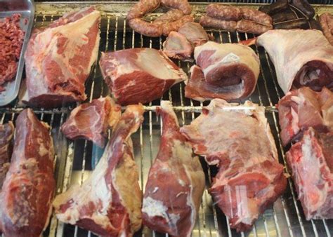 Prat Gay contó que fue al súper vio el kilo de asado a y opinó que es es excesivo