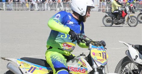 Auto Moto Bollène se qualifie pour les demi finales