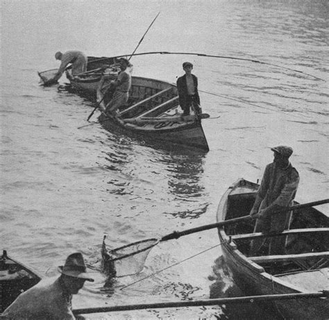 Napoli I Vongolari All Opera Canoe Pictures Napoli Canoe