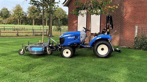 Nieuwe New Holland Boomer Afgeleverd Munsterman Bv