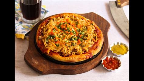 Maggi Pizza No Egg No Oven Pizza Maggi Pizza Recipe Youtube