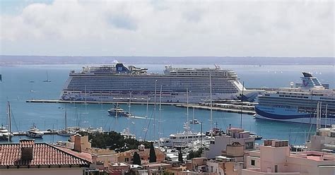 Turismo En Mallorca Primera Visita A Palma Del Megacrucero Norwegian