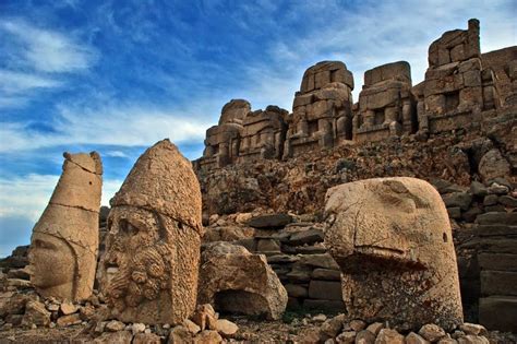 Mount Nemrut Hiking Europe National Parks Beautiful Places To Travel