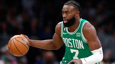 Notable Actuación De Jaylen Brown En La Victoria De Boston Celtics Ante