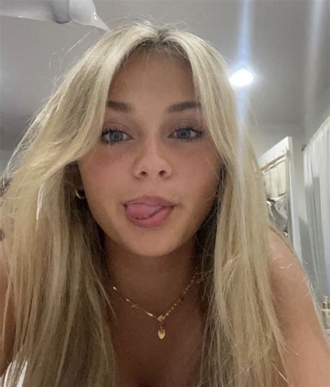 Pin By On Her In Pretty Blonde Hair Blonde Hair Brown