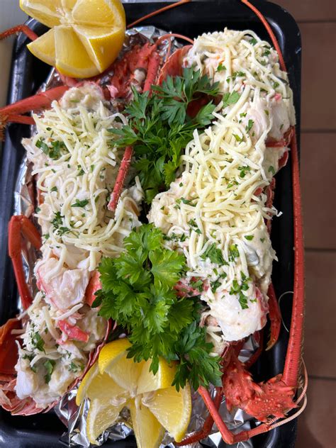 Lobster Mornay half – Stoney the Fishmonger