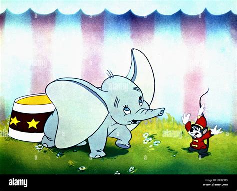 Dumbo Timothy Mouse Dumbo 1941 Stock Photo Alamy