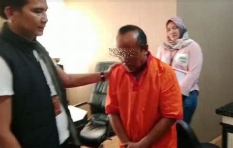 Istri Hamil Tua Ayah Di Palembang Tega Cabuli Anak Kandung Berusia 8 Tahun Okezone News