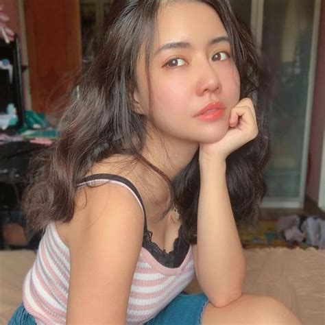 GPGT SG Twitch Streamer That Have A Very Sexy And Hot Body