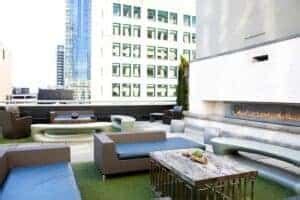 Seattle Rooftop Bars That'll Surprise You With Their Beautiful Views