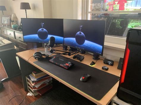 Is there a better way to setup my mic arm? : r/desksetup