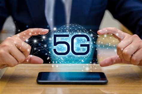 La Technologie 5g Et La Vie Future Avec Un Débit Ultra Haut Et Des Temps De Latence Faible