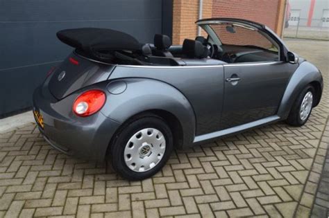 Volkswagen New Beetle Trendline Cabrio Facelift Model