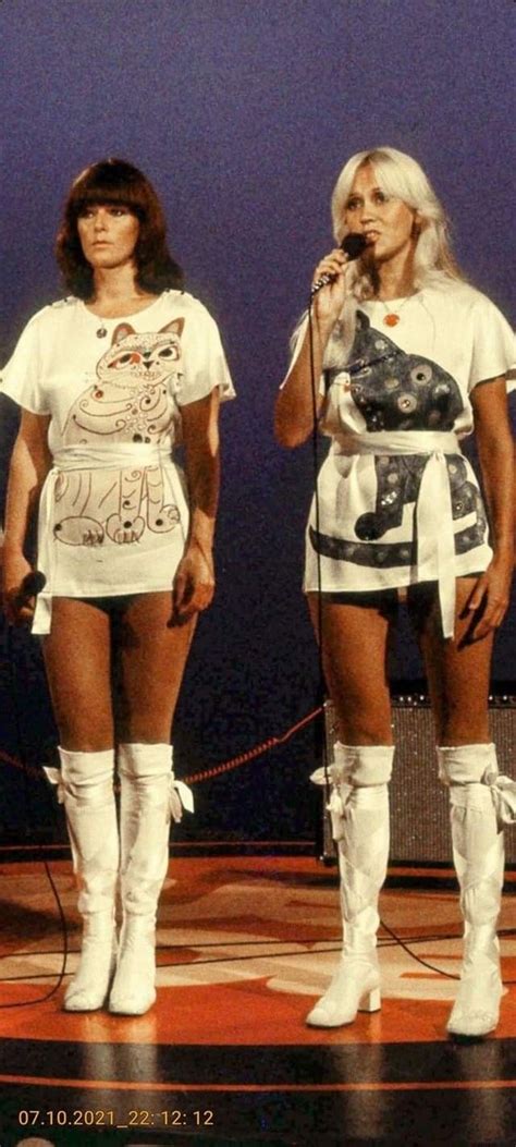 ABBA Mania: The Iconic 70's Fashion and Music