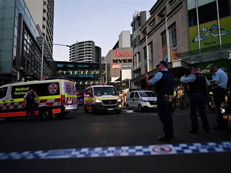 Apuñalamiento masivo en un centro comercial de Sídney deja al menos 6