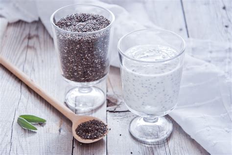 20 Healthy Reasons To Eat Chia Seeds Young And Raw