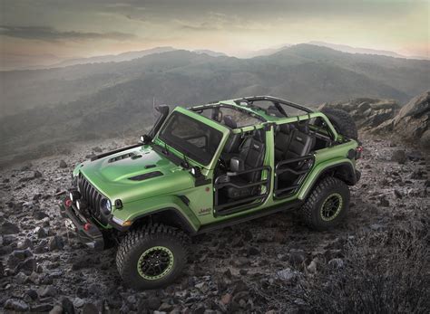 Mopar Customized 2018 Jeep Wrangler Pair Steals The Show In Los Angeles