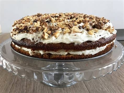 Recept na Mrkvový dort s mascarpone a ořechy ve zdravější variantě