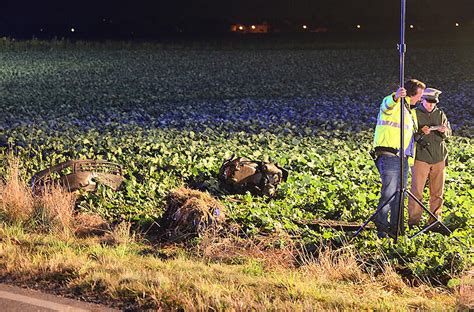 Trauer Um Lisa Und Sonja Freundinnen Sterben Bei Rollerunfall