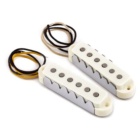 Fender Pure Vintage 65 Jaguar Pickup Set Vintage White Glued To Music