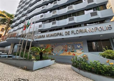 Danças Das Cadeiras Na Câmara De Florianópolis Tse Devolve Mandato à