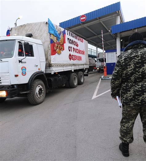 Russias 13th Humanitarian Convoy Delivers Aid To Donetsk Luhansk 08