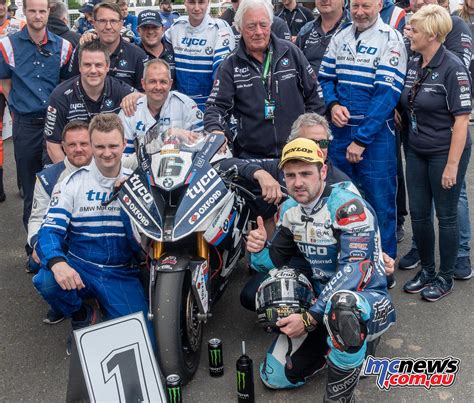 Michael Dunlop Wins Superbike Tt Mcnews