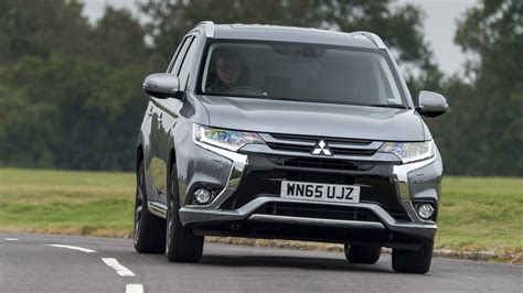 First Drive The 2016 Mitsubishi Outlander Phev Reviews 2025 Top Gear