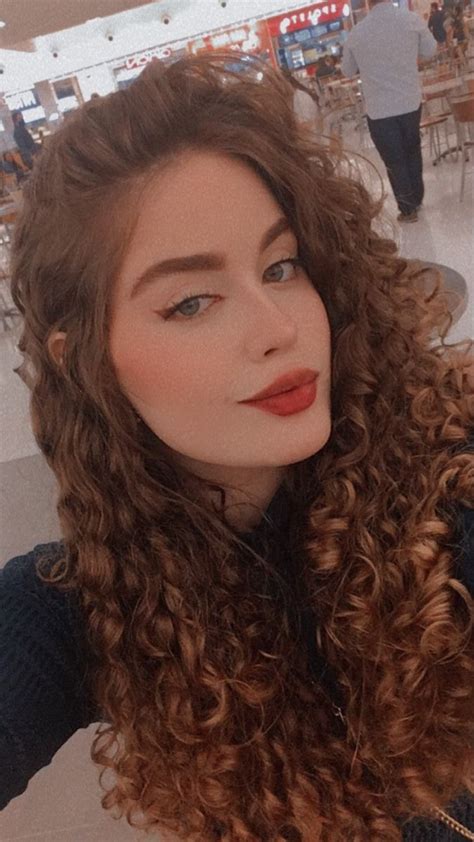 Pin de lmrdc em stories Cabelo Inspiração cabelo Cabelo longo