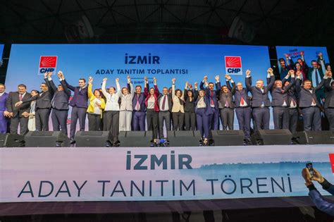 Chp Lideri Zg R Zel Zmirde Chp Atat Rk N Partisini Ktidar