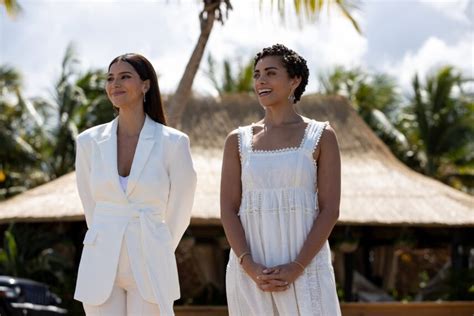 Fantasy Island Bosses Preview Desperate Housewives Reunion More