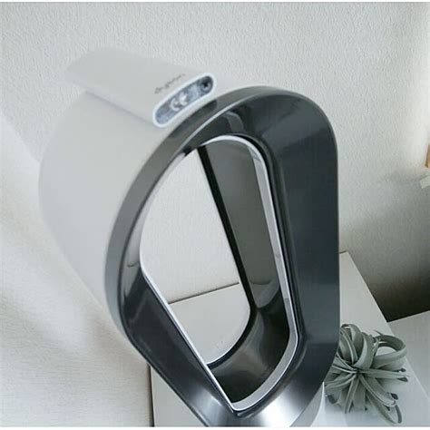写真付きレビューダイソン ファンヒーター dyson hot cool AM WN ホワイト ニッケル 冷風 温風 扇風機 ヒーター ファンヒーター 暖房 ストーブ 冷風扇 送風機