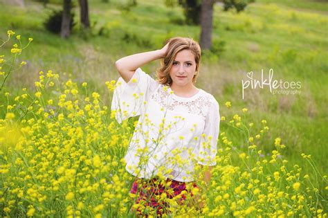 Austin High School Senior Photographerpinkle Toes Photography