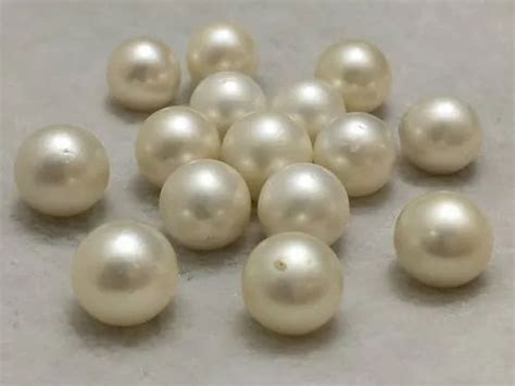 South Sea Round Shape White Mm Loose Pearl Beads At Rs Gram