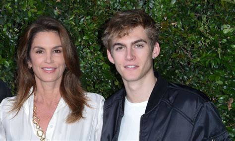 Cindy Crawfords Son Presley Gerber Shows Off Face Tattoo