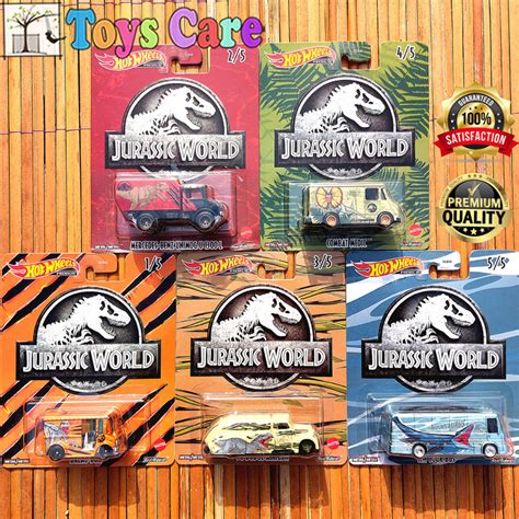 Jual Hot Wheels Premium Jurassic World Tour Bus Mercedes Benz Unimog Bread Box Combat Medic